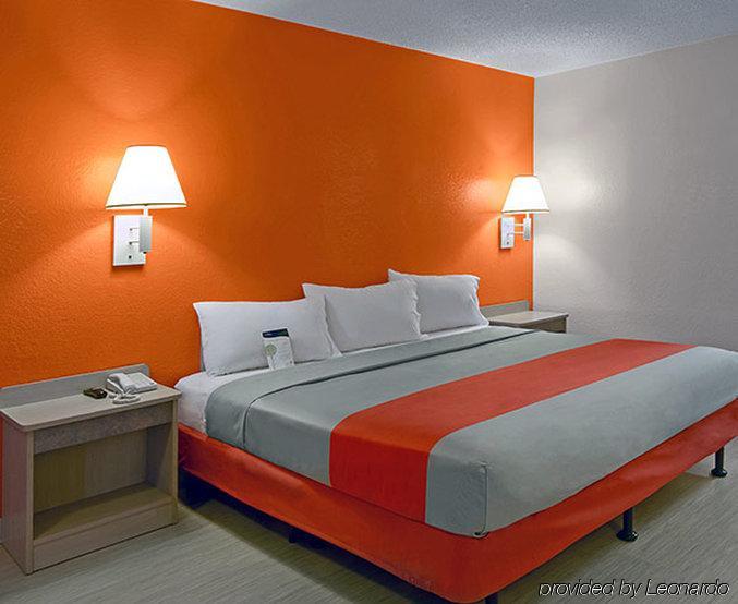 Motel 6-Windsor Locks, Ct - Hartford מראה חיצוני תמונה